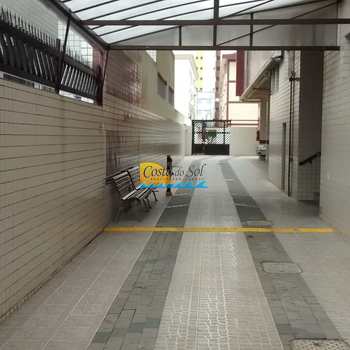Kitnet em Praia Grande, bairro Guilhermina