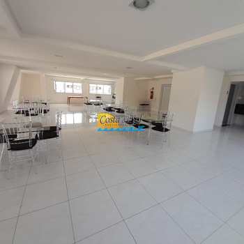 Apartamento em Praia Grande, bairro Canto do Forte