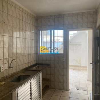 Casa em Praia Grande, bairro Sítio do Campo