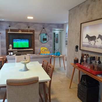 Apartamento em Praia Grande, bairro Caiçara