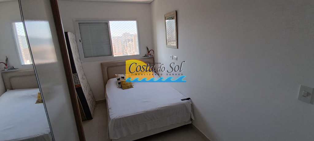 Apartamento em Praia Grande, no bairro Boqueirão