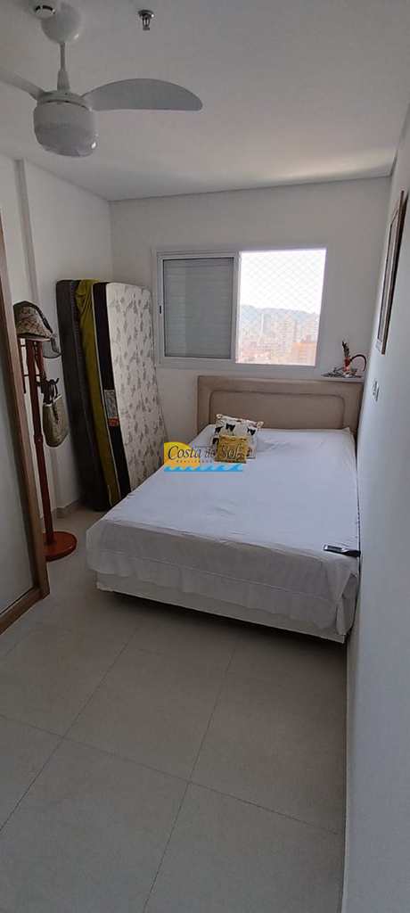Apartamento em Praia Grande, no bairro Boqueirão
