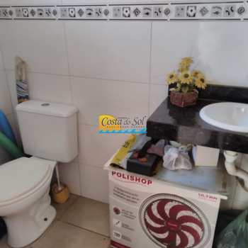 Casa em Praia Grande, bairro Caiçara