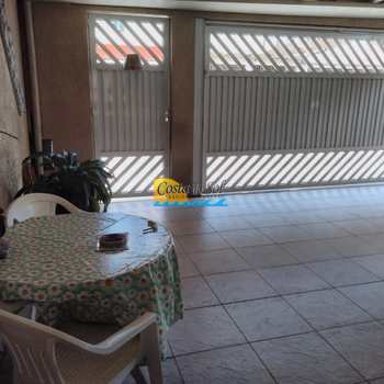 Casa em Praia Grande, bairro Caiçara