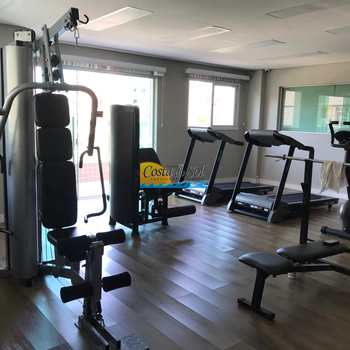 Apartamento em Praia Grande, bairro Canto do Forte