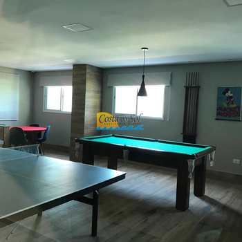 Apartamento em Praia Grande, bairro Canto do Forte