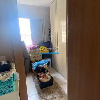 Apartamento em Praia Grande, bairro Ocian