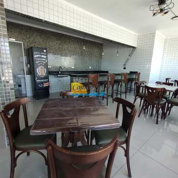 Apartamento em Praia Grande, bairro Guilhermina