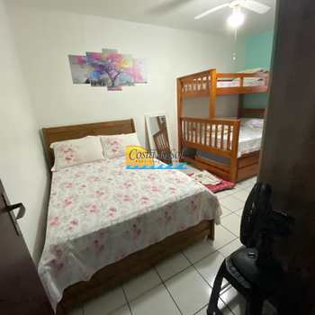 Apartamento em Praia Grande, bairro Guilhermina