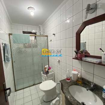 Apartamento em Praia Grande, bairro Guilhermina