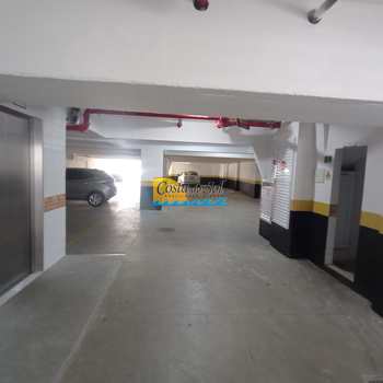 Apartamento em Praia Grande, bairro Boqueirão