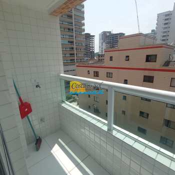Apartamento em Praia Grande, bairro Boqueirão