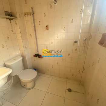Kitnet em Praia Grande, bairro Ocian