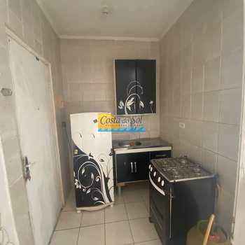 Kitnet em Praia Grande, bairro Ocian