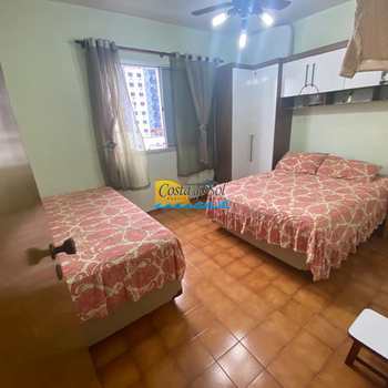 Apartamento em Praia Grande, bairro Boqueirão