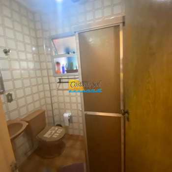 Apartamento em Praia Grande, bairro Boqueirão