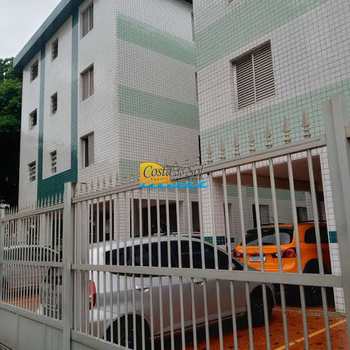 Kitnet em Praia Grande, bairro Guilhermina