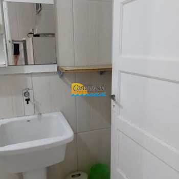 Kitnet em Praia Grande, bairro Guilhermina