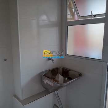 Apartamento em Praia Grande, bairro Boqueirão