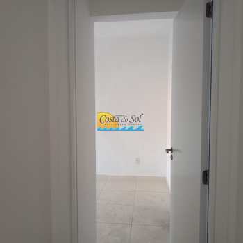 Apartamento em Praia Grande, bairro Boqueirão