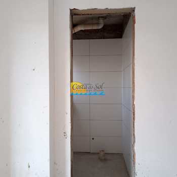 Apartamento em Praia Grande, bairro Tupi