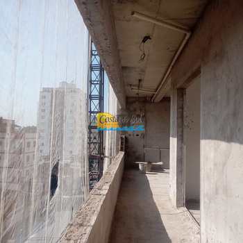 Apartamento em Praia Grande, bairro Tupi