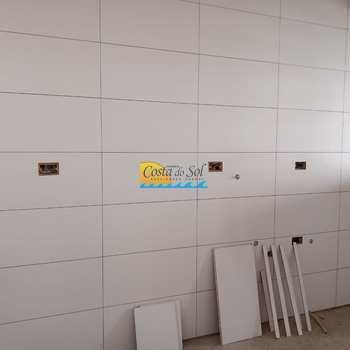 Apartamento em Praia Grande, bairro Tupi