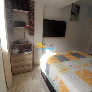 Kitnet em Praia Grande, bairro Guilhermina