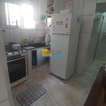 Kitnet em Praia Grande, bairro Guilhermina