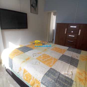 Kitnet em Praia Grande, bairro Guilhermina