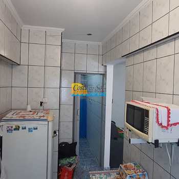 Kitnet em Praia Grande, bairro Guilhermina