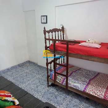 Kitnet em Praia Grande, bairro Guilhermina