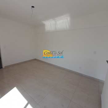 Apartamento em Praia Grande, bairro Guilhermina