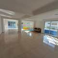 Apartamento em Praia Grande, bairro Guilhermina