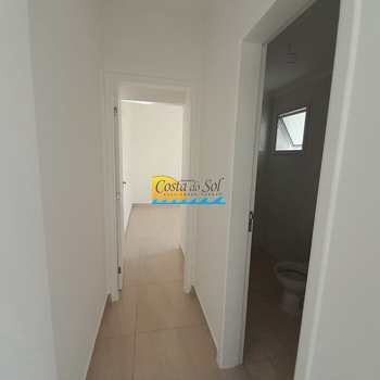 Apartamento em Praia Grande, bairro Guilhermina