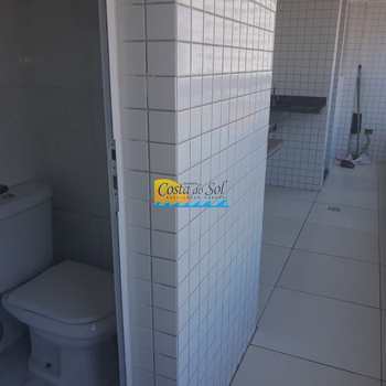 Apartamento em Praia Grande, bairro Boqueirão