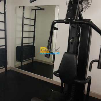 Apartamento em Praia Grande, bairro Boqueirão