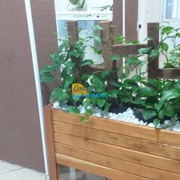 Apartamento em Praia Grande, bairro Guilhermina