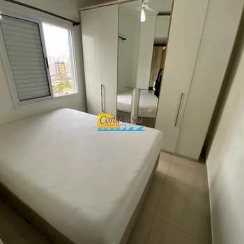 Apartamento em Praia Grande, bairro Boqueirão