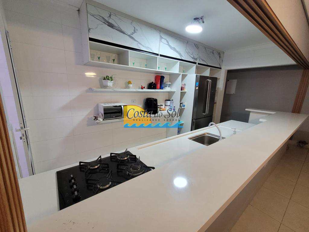 Apartamento em Praia Grande, no bairro Canto do Forte