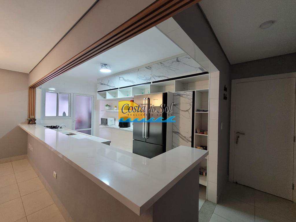 Apartamento em Praia Grande, no bairro Canto do Forte