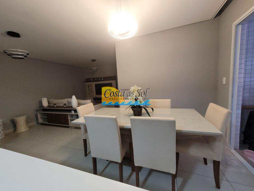 Apartamento em Praia Grande, no bairro Canto do Forte