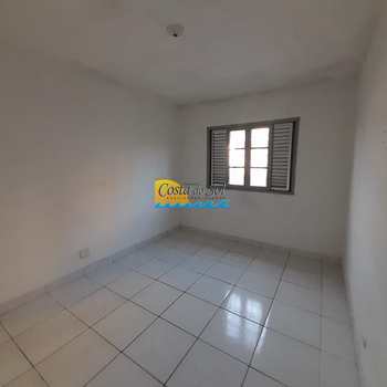 Apartamento em Praia Grande, bairro Boqueirão