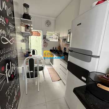 Casa em Praia Grande, bairro Vila Sônia