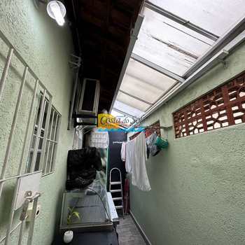 Casa em Praia Grande, bairro Vila Sônia