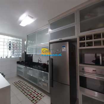 Apartamento em Praia Grande, bairro Guilhermina