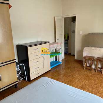 Apartamento em Praia Grande, bairro Guilhermina