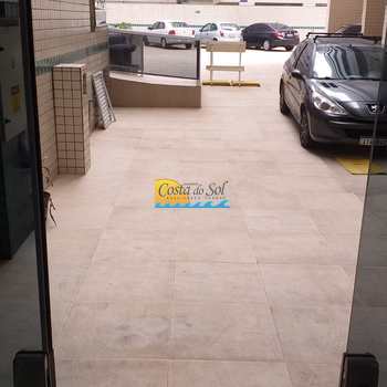 Kitnet em Praia Grande, bairro Guilhermina