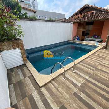 Casa em Praia Grande, bairro Guilhermina
