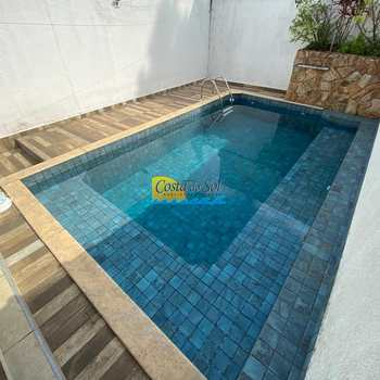 Casa em Praia Grande, bairro Guilhermina